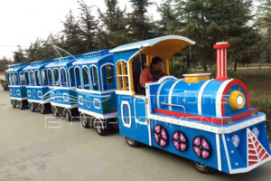 Vintage Child Mall Train Rides Are Available in Dinis Vintage Child Mall Train Rides Are Available in Dinis