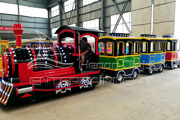 Vintage Trackless Mall Train Rides for Sale in Dinis Factory